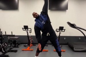 被誉为NBA最美妻子的艾米莉，是怎么跟霍福德走到一起的？