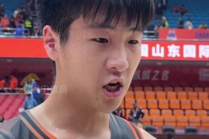 帕金斯： 詹姆斯就是篮球运动历史上最全能的运动员....